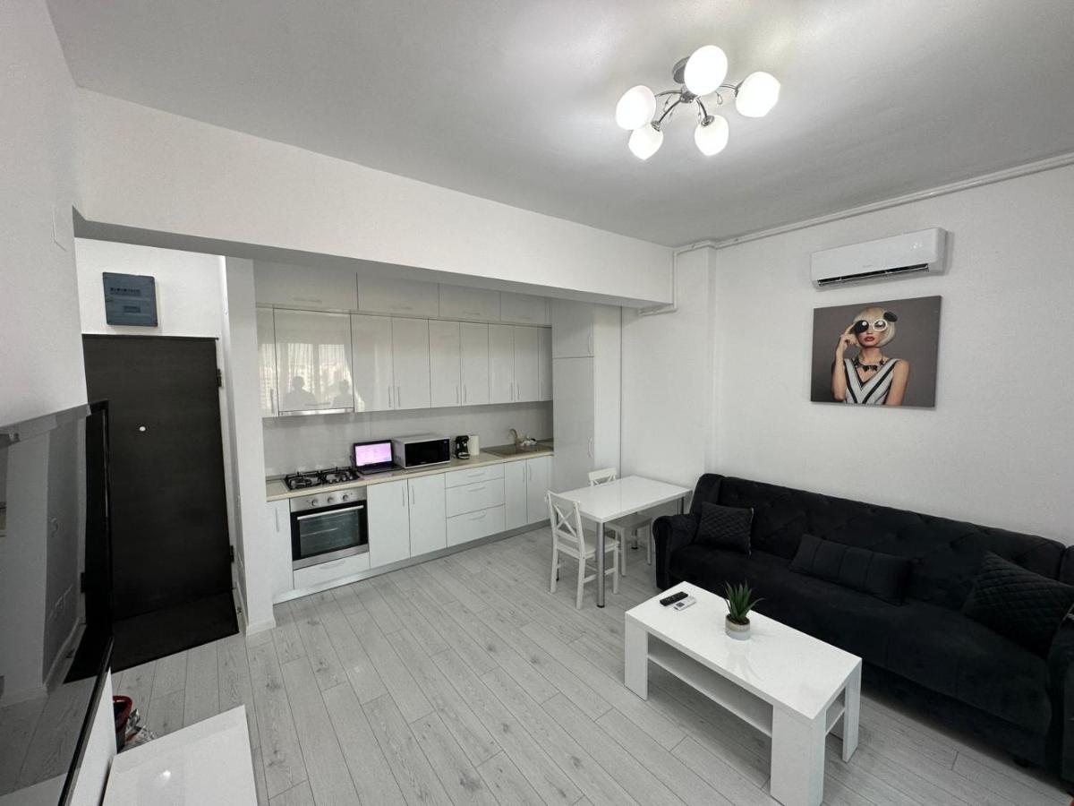 Giulia'S Home Βουκουρέστι Εξωτερικό φωτογραφία